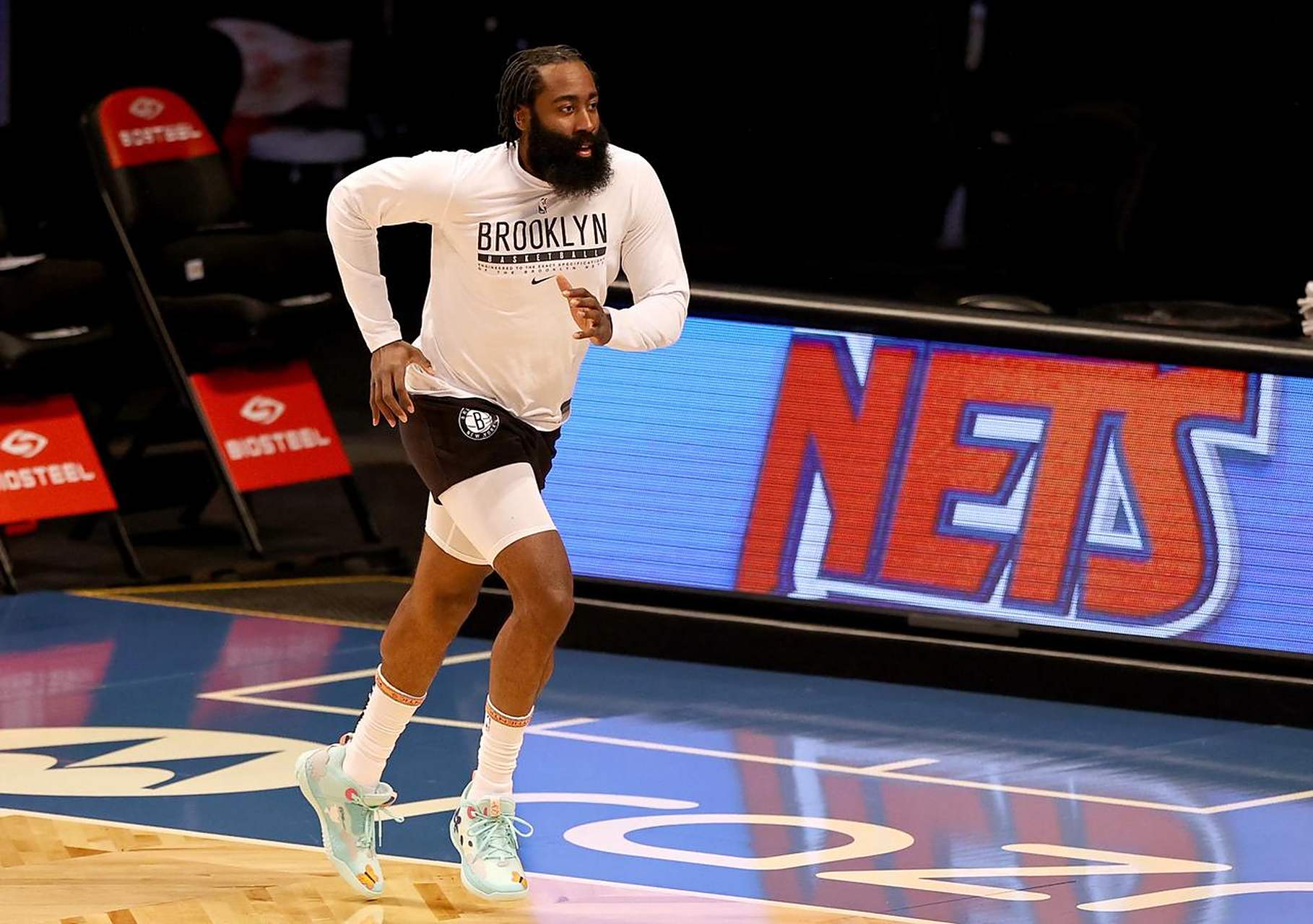 雷火电竞-包含篮网客场逆转凯尔特人，连胜如梭！的词条