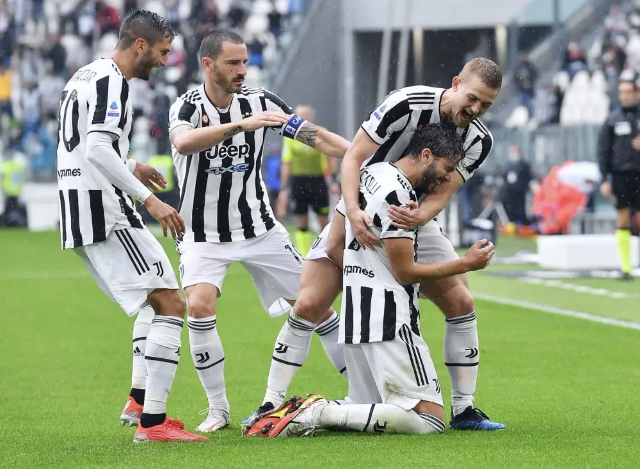 雷火电竞网站-尤文图斯主场大胜拉齐奥，取得胜利