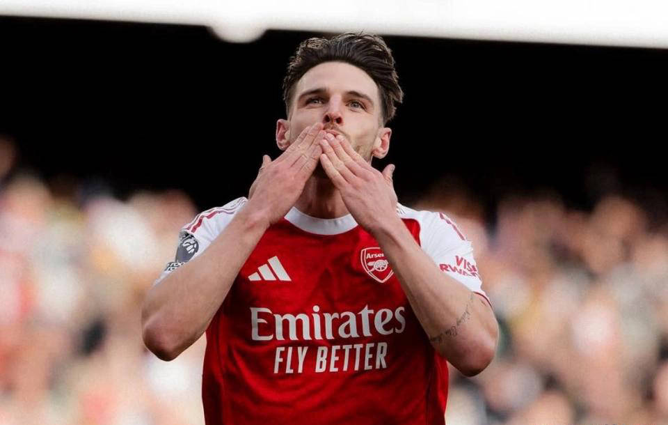 雷火电竞网址-包含阿森纳新援示好，助球队走出低谷的词条