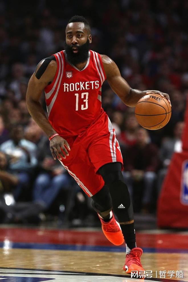 火箭主场取胜,哈登状态回升 火箭主场取胜,哈登状态回升