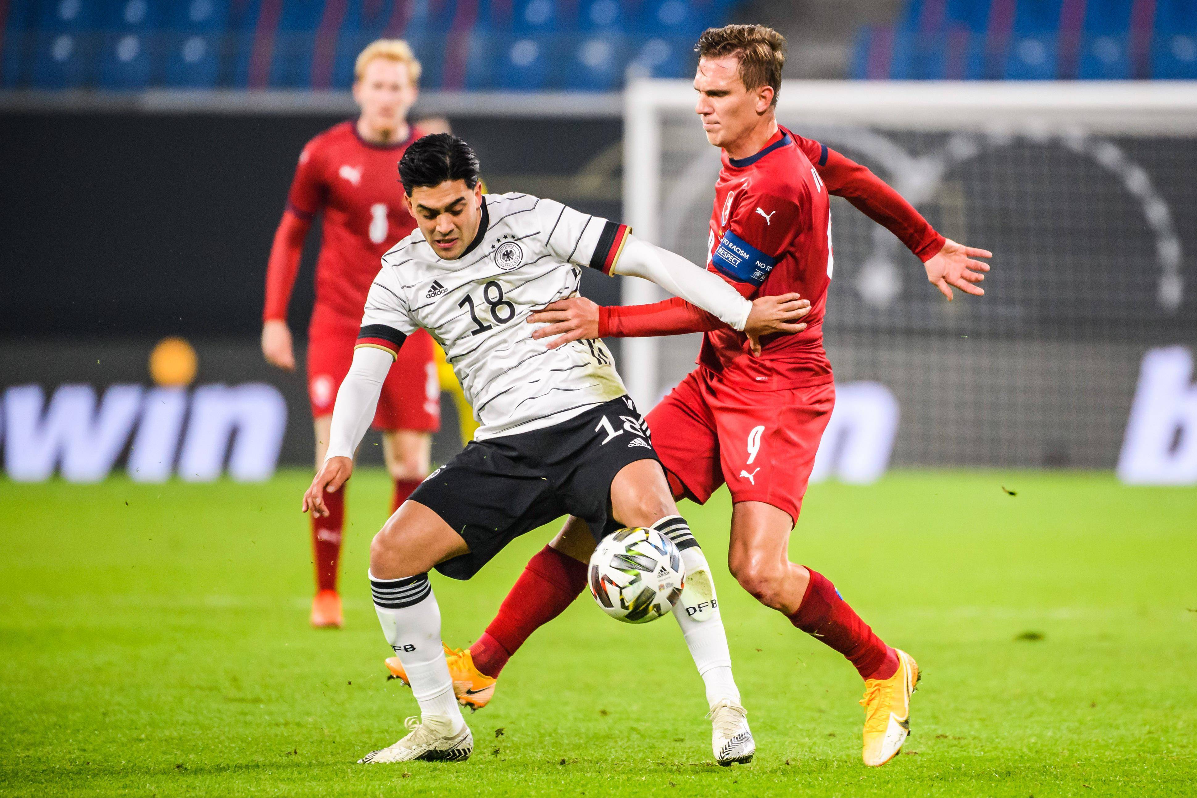 关于葡萄牙赢得关键胜利,欧洲杯资格赛大捷的信息 关于葡萄牙赢得关键胜利,欧洲杯资格赛大捷的信息