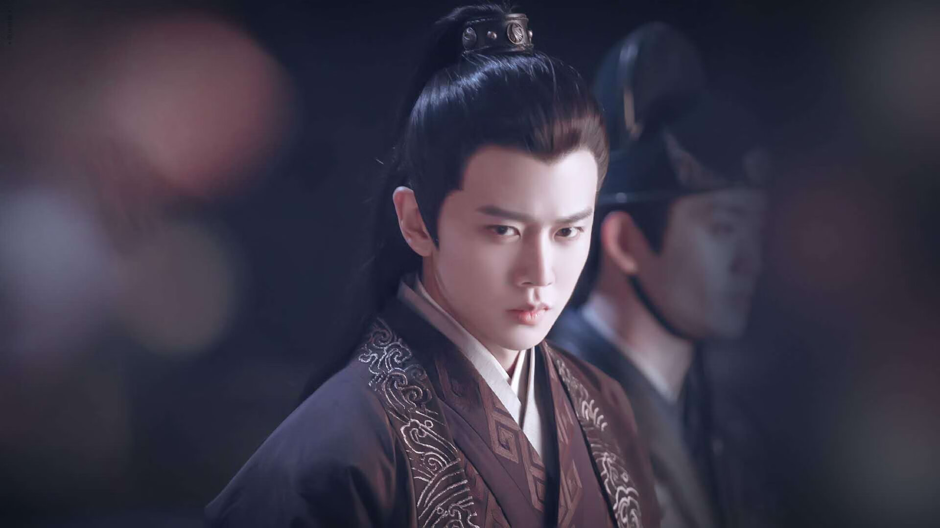 骑士强势晋级篮网,武切维奇关键先生显神威