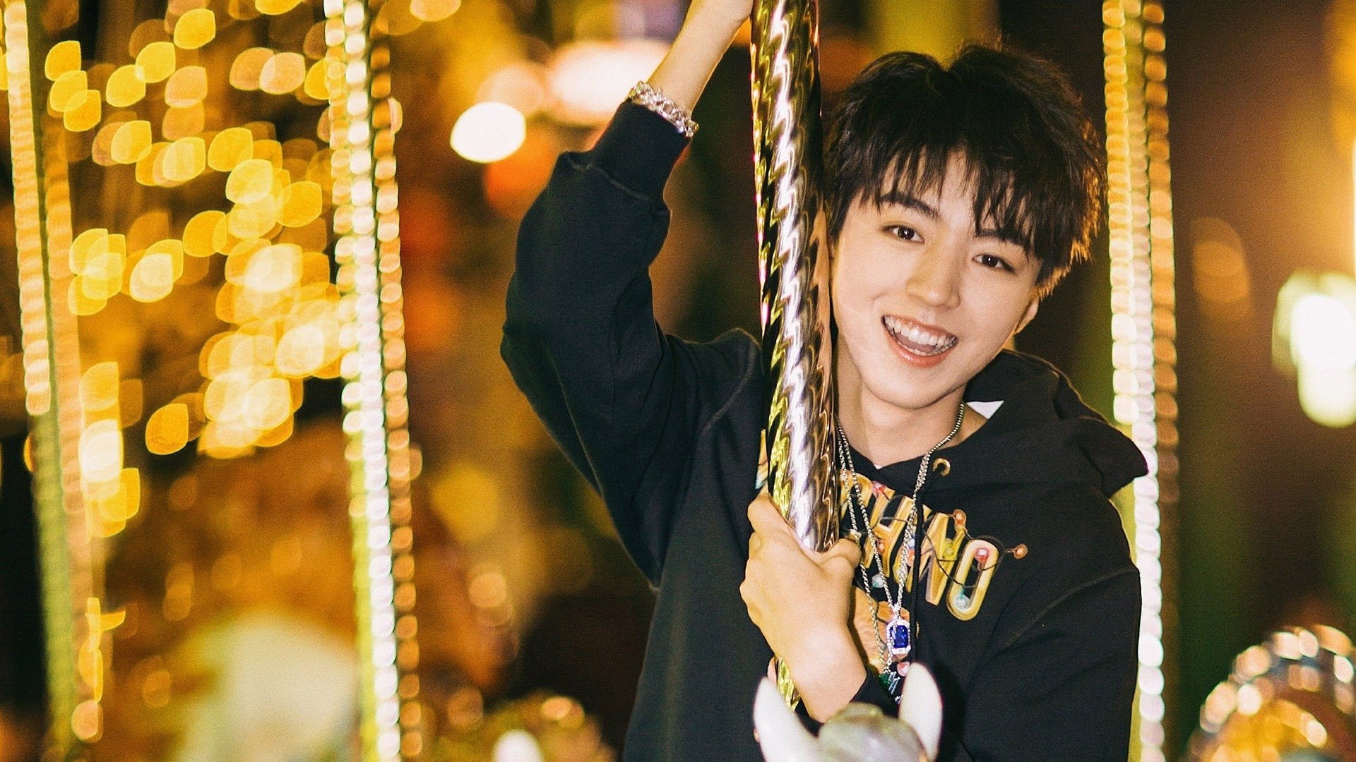 雷火电竞亚洲先驱-逆定义之战，AC米兰末节截杀德国战车，卡瓦哈尔的钢铁右翼与足球时空的重新编码